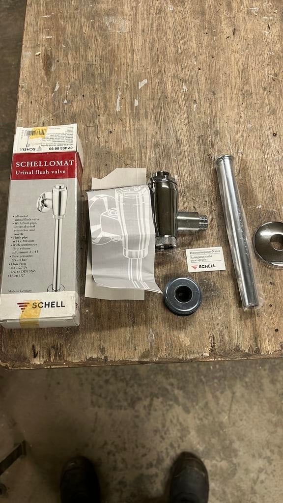 Schell urinoir spoeler nieuw, Doe-het-zelf en Bouw, Sanitair, Ophalen of Verzenden, Nieuw, Chroom, Overige typen