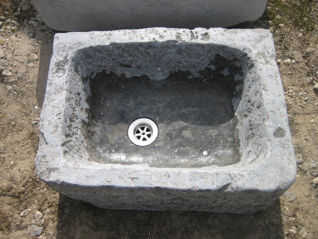 mooie geleefde diepe oude arduinen pompbak,gootsteen, Ophalen