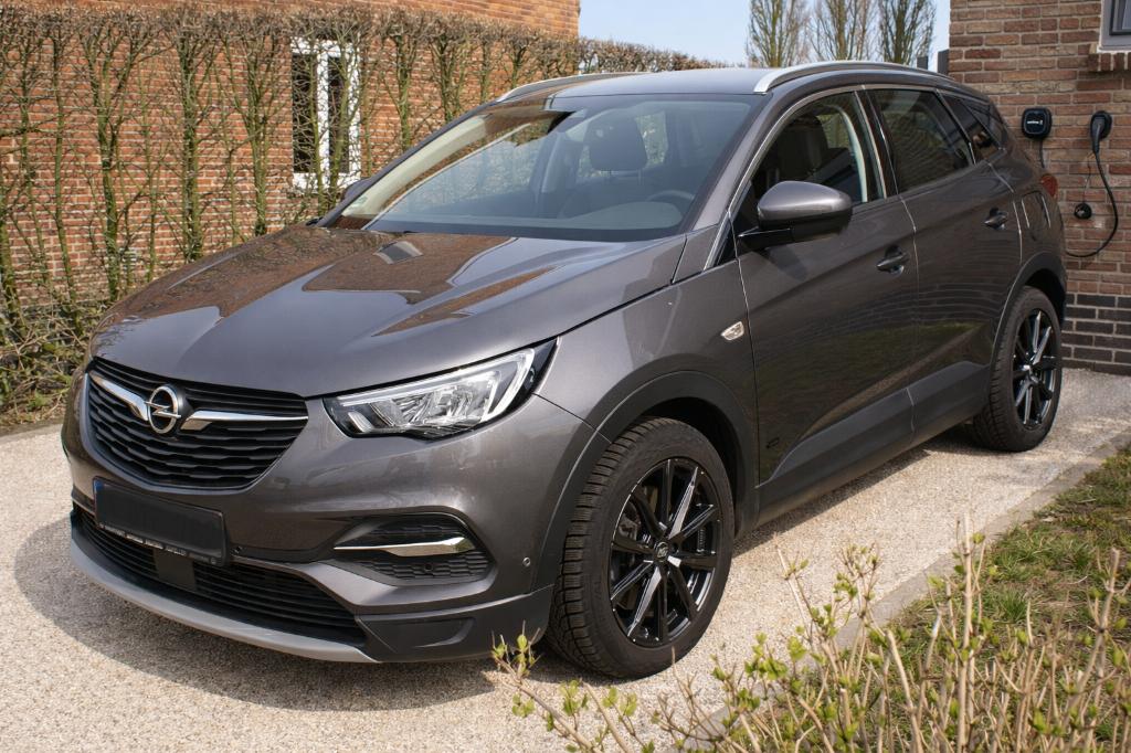 Opel GrandlandX*INCL WINTERBANDEN*Hybride*reeds gekeurd!, Stof, 4 cilinders, 31 g/km, Electronic Stability Program (ESP)