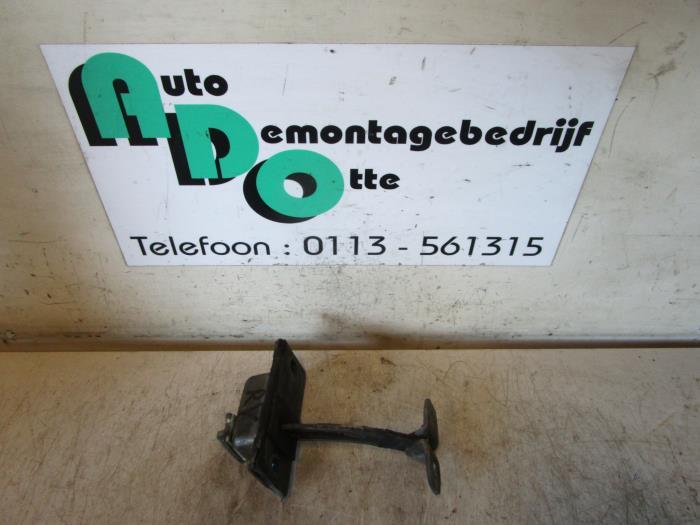 Butée 2portes droite d'un Mercedes Vito (Vito 96-), 3 mois de garantie, Utilisé, -, -