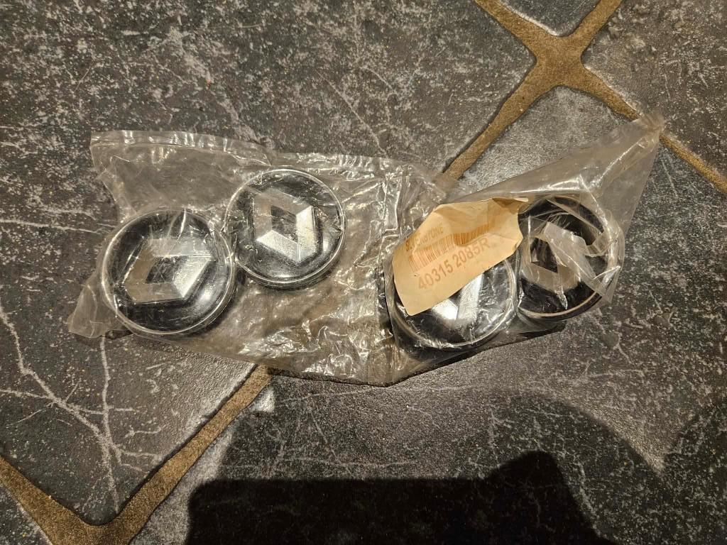 cache moyeu Renault - 4 pièces, Autos : Pièces & Accessoires, Pneus & Jantes, Enlèvement, Neuf, Jante(s)