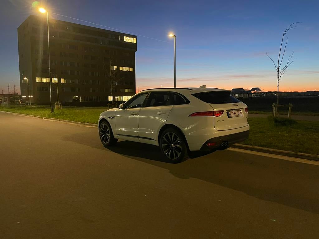 Unieke Jaguar F-pace 4x4 Rsport 2.0D, Auto's, Jaguar, Leder, Diesel, Vierwielaandrijving, Particulier
