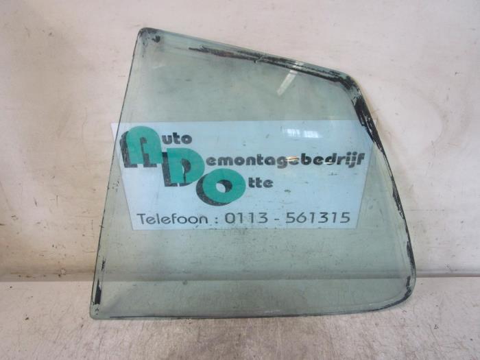 Vitre 2portes arrière gauche d'un Porsche 924, Autos : Pièces & Accessoires, Vitres & Accessoires, Porsche, Utilisé, Enlèvement ou Envoi