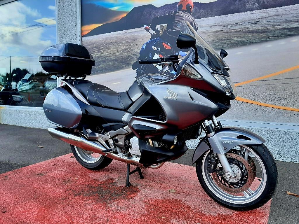 HONDA DEAUVILLE 700 ABS Garantie 1 ou 2 ans MOTOSD - foto 2