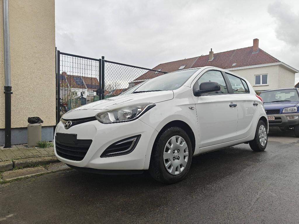 Hyundai i20, prêt à immatriculée., Auto's, Hyundai, Euro 5, Electronic Stability Program (ESP), 5 deurs, Particulier