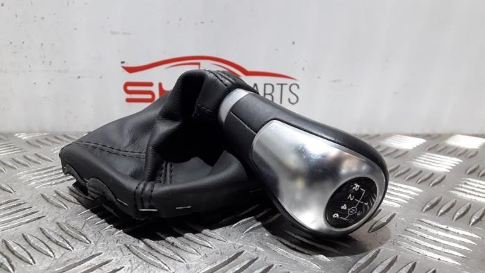 Enveloppe levier de vitesse d'un Mercedes B-Klasse, 3 mois de garantie, Utilisé, -, -