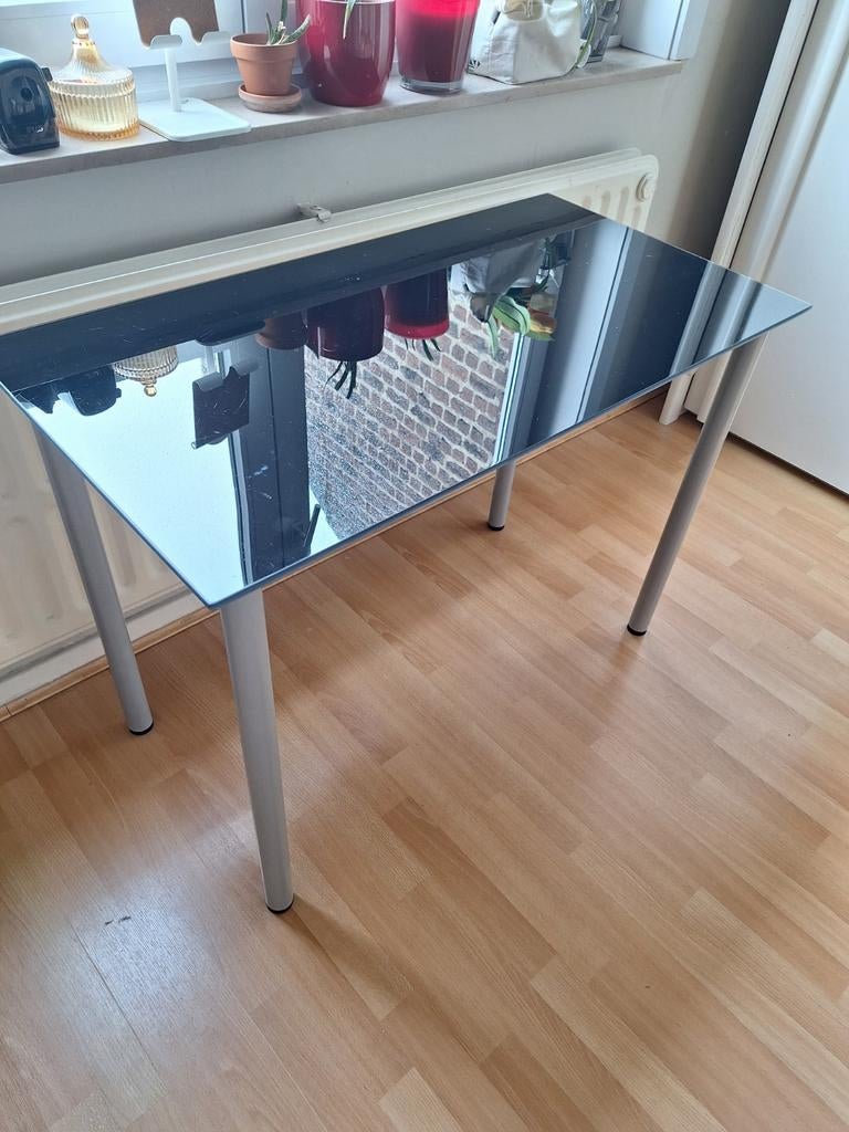 Ikea Glasholm tafel, Huis en Inrichting, Bureaus, Ophalen, IKEA