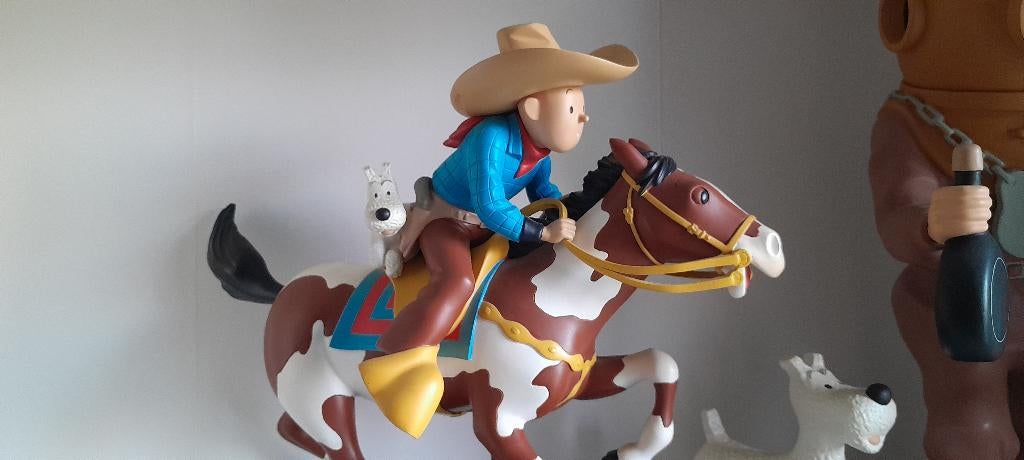 FIGURINE TINTIN COW BOY LEBLON DELIENNE EN BOITE, Enlèvement, Comme neuf