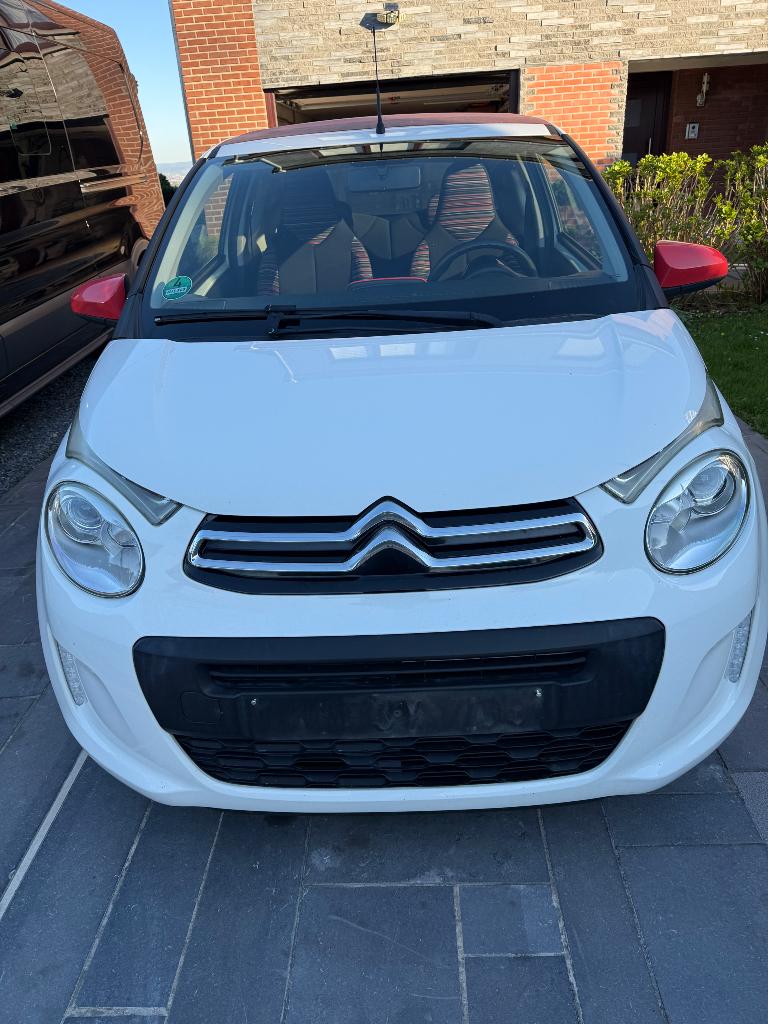Citroën C1 1,0 essence 2015 177000 km, Autos, Citroën, Euro 5, Achat, C1, Noir