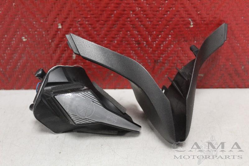 FEU DE POSITION Yamaha YZF R6 2008-2013 (YZF-R6 13S 1JS), Dhr. S. di Majo, Utilisé, Info@cama-motorparts.nl, P.J. Troelstraweg 8 8
3144 CX  MAASSLUIS, NL