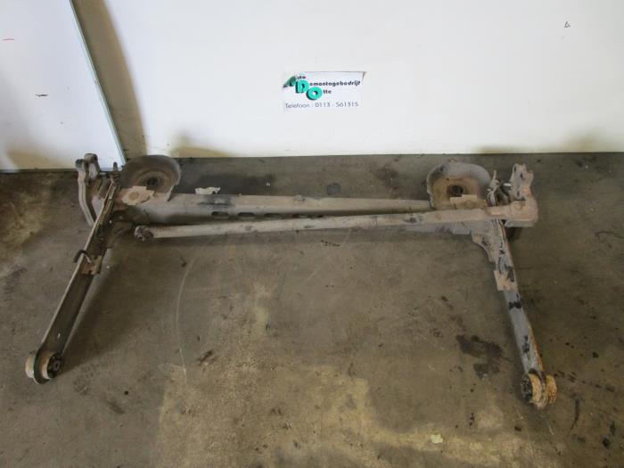 Achteras voorwielaandrijving van een Renault Trafic (Trafic, Gebruikt, -, Renault, -