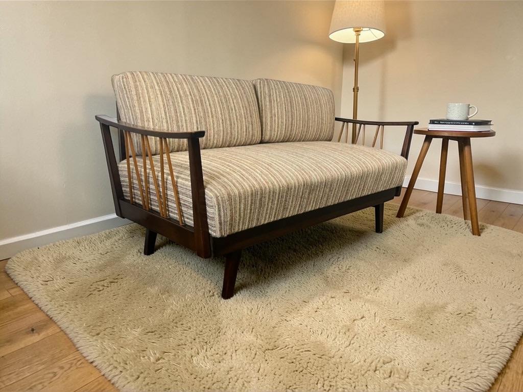 vintage houten uittrekbare tweezit / zetel / canapé KNOLL, Ophalen