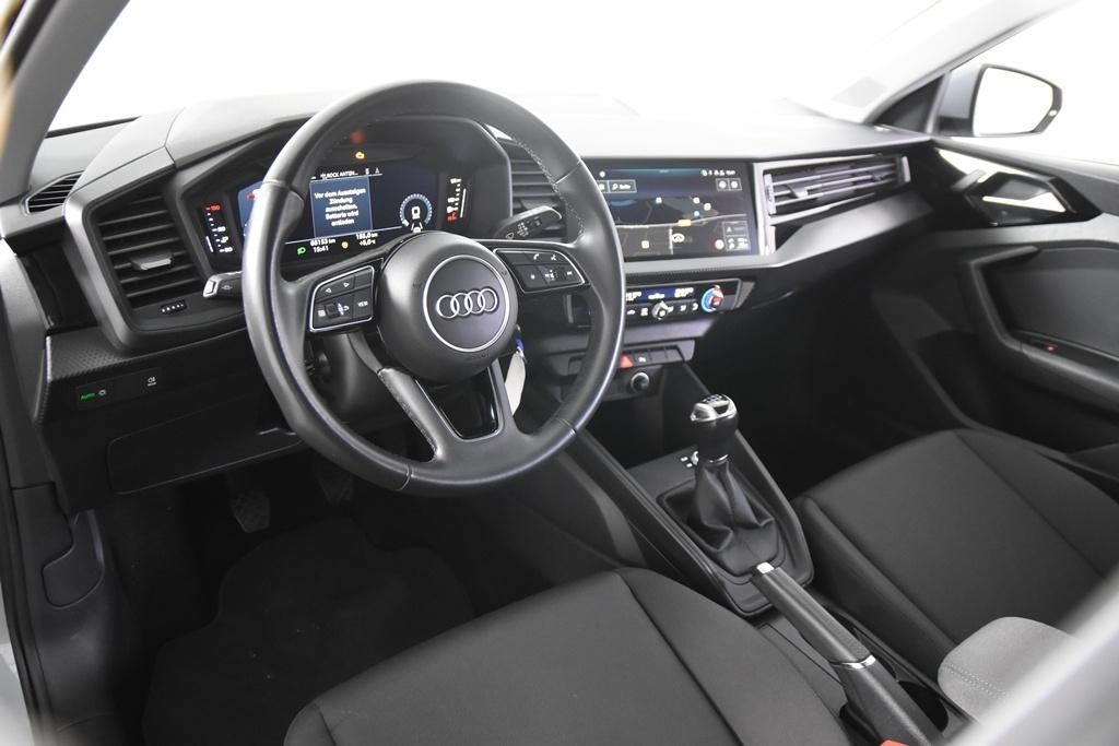 Audi A1 25 TFSi *1ste Eigenaar*Navigatie*Parkassist*Carplay*, Auto's, Voorwielaandrijving, Stof, A1, 0 kg