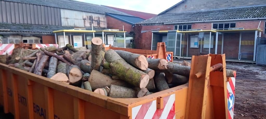 Openbare verkoop snoeihout, Ophalen