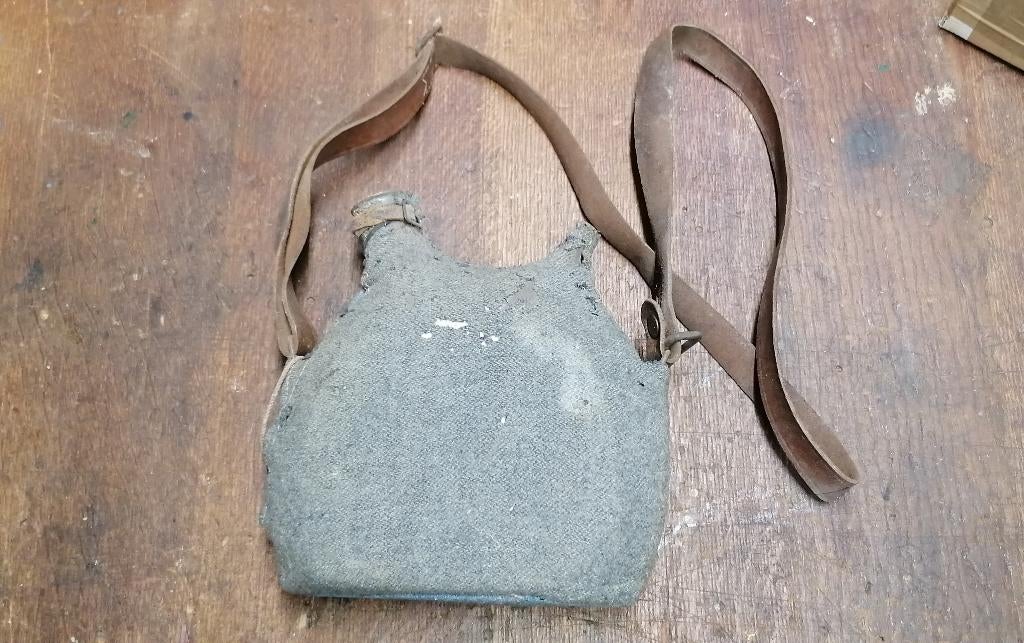 Gourde militaire M1877 poilus WW1, Envoi, Autres, Autres types