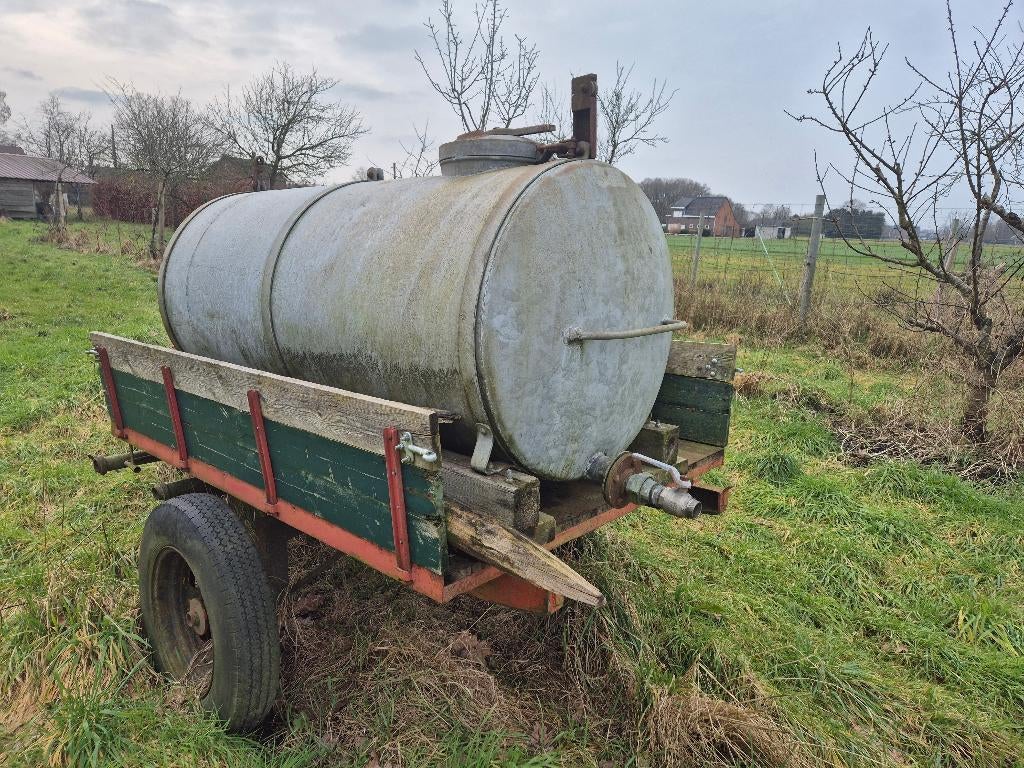 watervat 1000l, Ophalen