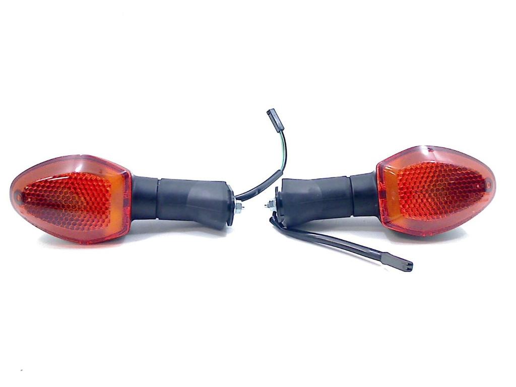 KNIPPERLICHT VOOR. SET. Suzuki GSR 750 2011-2016 (GSR 750), Motoren, Dhr. S. di Majo, Gebruikt, Info@cama-motorparts.nl, P.J. Troelstraweg 8 8
3144 CX  MAASSLUIS, NL