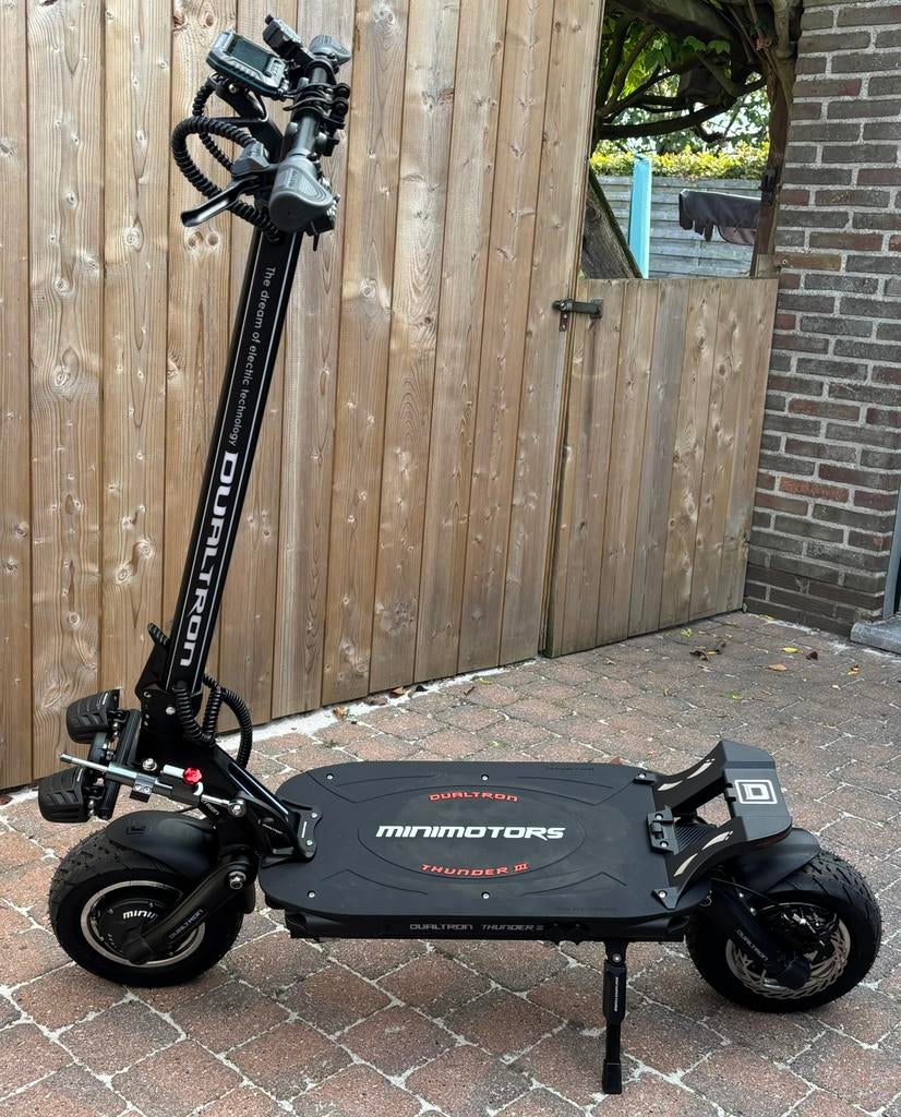 Dualtron Thunder 3 / slechts 59km gereden, Vélos & Vélomoteurs, Trottinettes, Enlèvement, Comme neuf, Step électrique (E-scooter)