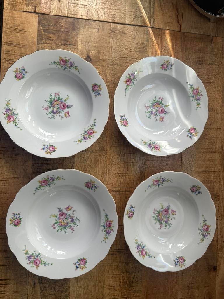 Soepborden MZ Czechoslovakia (lentebloemen), Antiek en Kunst, Ophalen of Verzenden