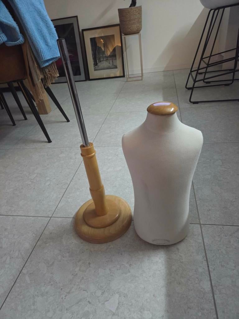 Poupée Kinder Pass, Enlèvement