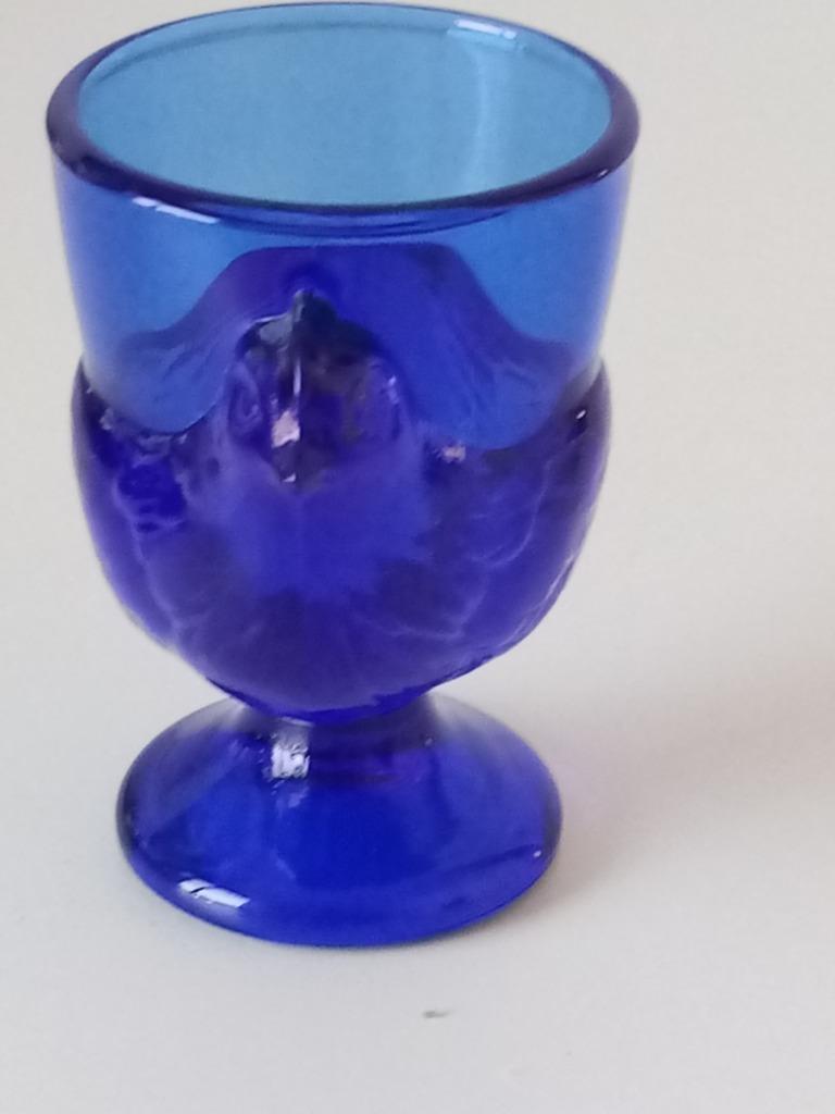 eierdopje  blauw  in glas   -France, Verzenden