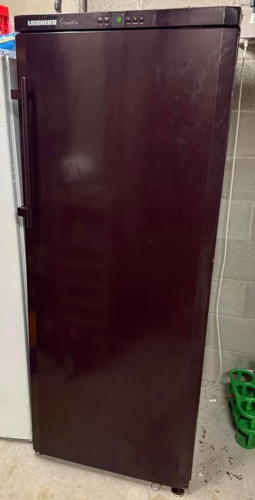 Cave de vieillissement vin, Enlèvement