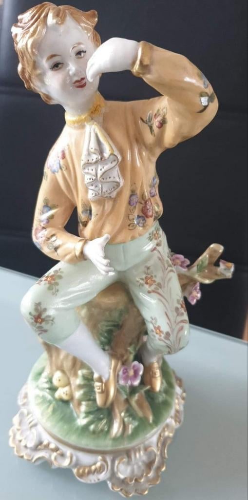 Hérité. Statue ancienne de Meissen peinte à la main., Collections, Pièces de caddie, Envoi