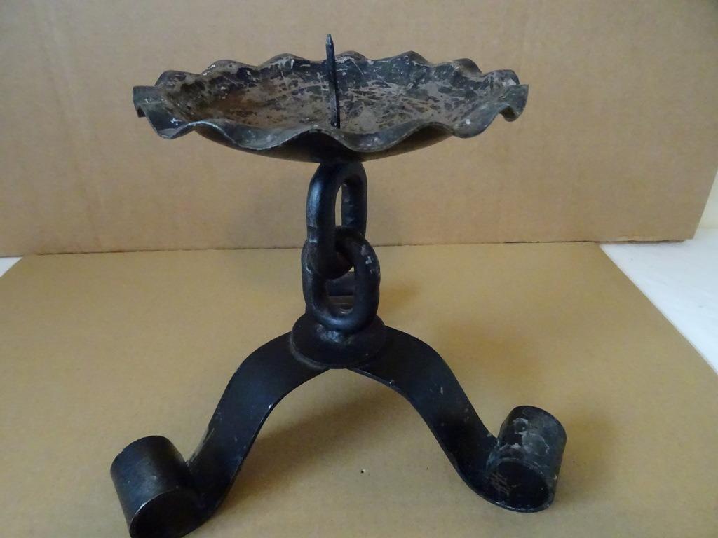 Bougeoir antique ancien bougeoir en fer forgé 23cm 1950, Antiquités & Art, Enlèvement ou Envoi, Autres matériaux