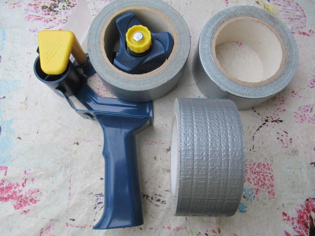 Afroller met 3 rollen DUCT-tape 50 mm., Ophalen of Verzenden