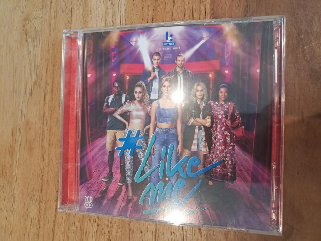 2cd #Like me, Ophalen of Verzenden, Zo goed als nieuw