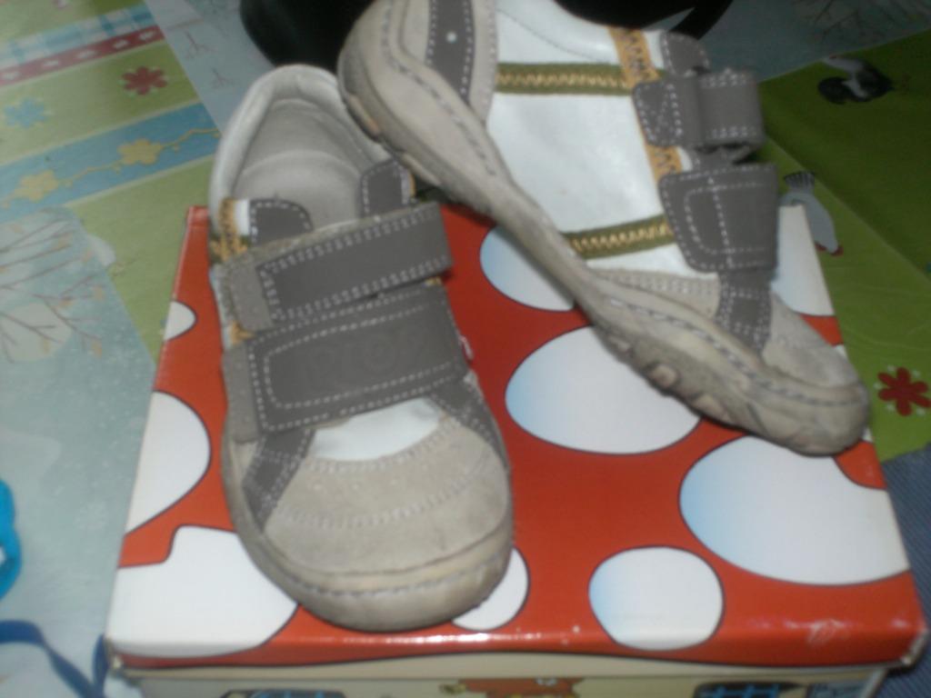 Plop schoentjes maat 27, Ophalen, Schoenen, Zo goed als nieuw, Jongen