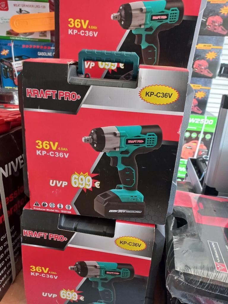 Nieuwe slagmoersleutel 24v + 36 4ah 2x accu's + 4 doppenset, Auto diversen, Autogereedschap, Ophalen of Verzenden, Nieuw