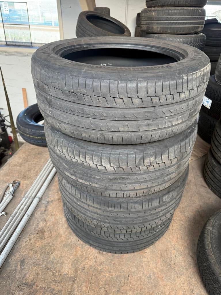 235/50 R18 Continental, Enlèvement ou Envoi, Comme neuf