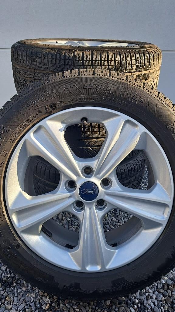 Pneus Jantes Ford Kuga, Auto-onderdelen, Banden en Velgen, Velg(en), Winterbanden, 17 inch, 235 mm, Personenwagen, Nieuw, Ophalen
