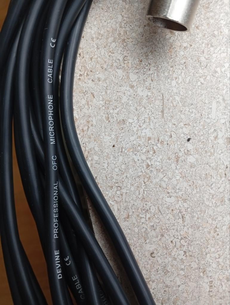 DEVINE professionele microfoonkabel, lengte 12 m, Ophalen of Verzenden, Zo goed als nieuw, Microfoon