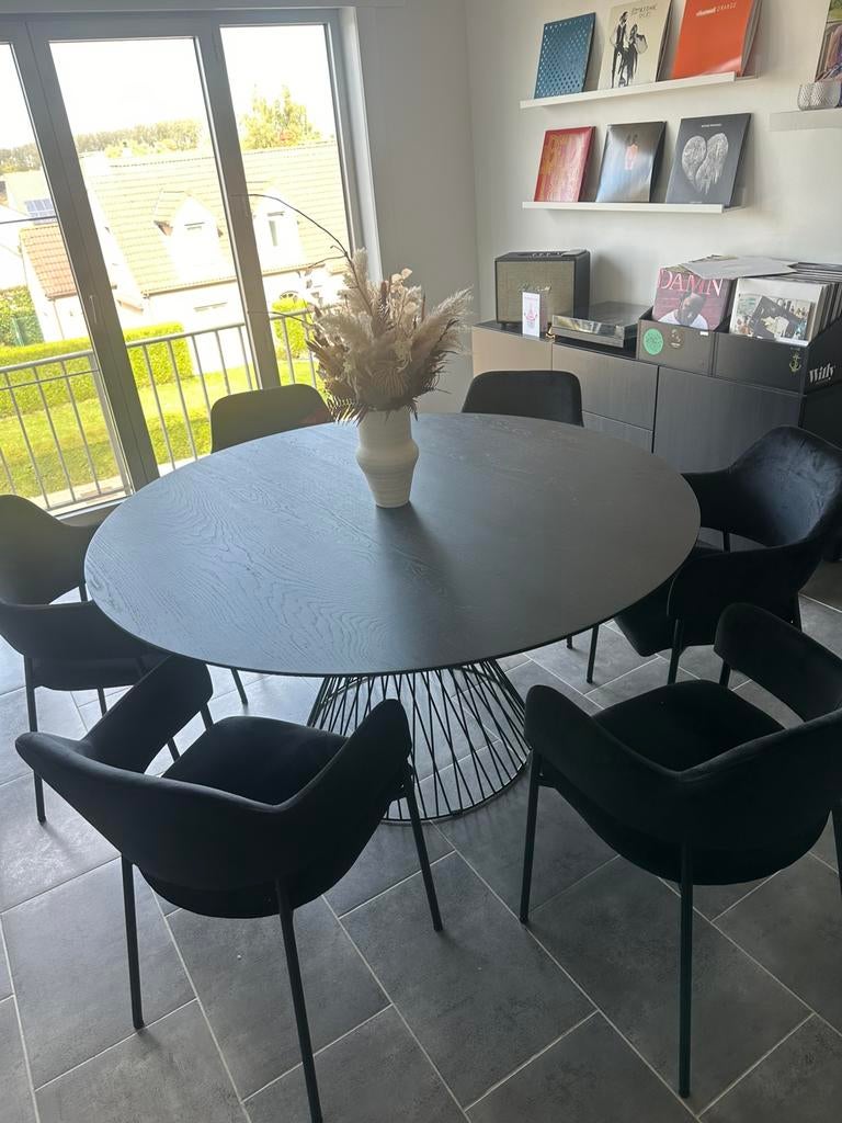 Eettafel Juntoo, Huis en Inrichting, Tafels | Eettafels, Zo goed als nieuw, Metaal, Ophalen