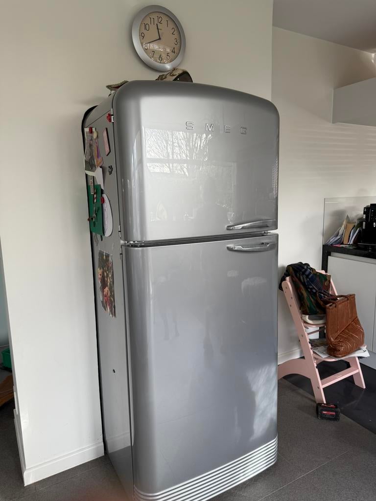 Smeg frigo met groot diepvries vak, Electroménager, Réfrigérateurs & Frigos, Enlèvement, Comme neuf