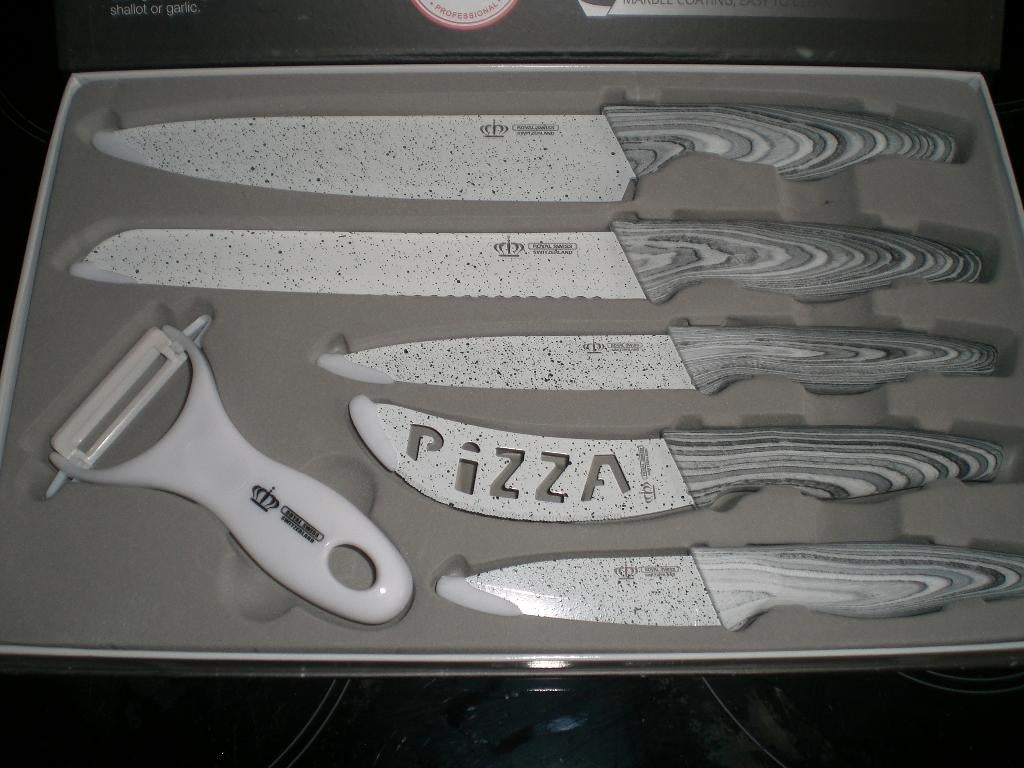 COUTEAU EN CERAMIQUE DANS L' EMBALLAGE D'ORIGINE  ., Enlèvement