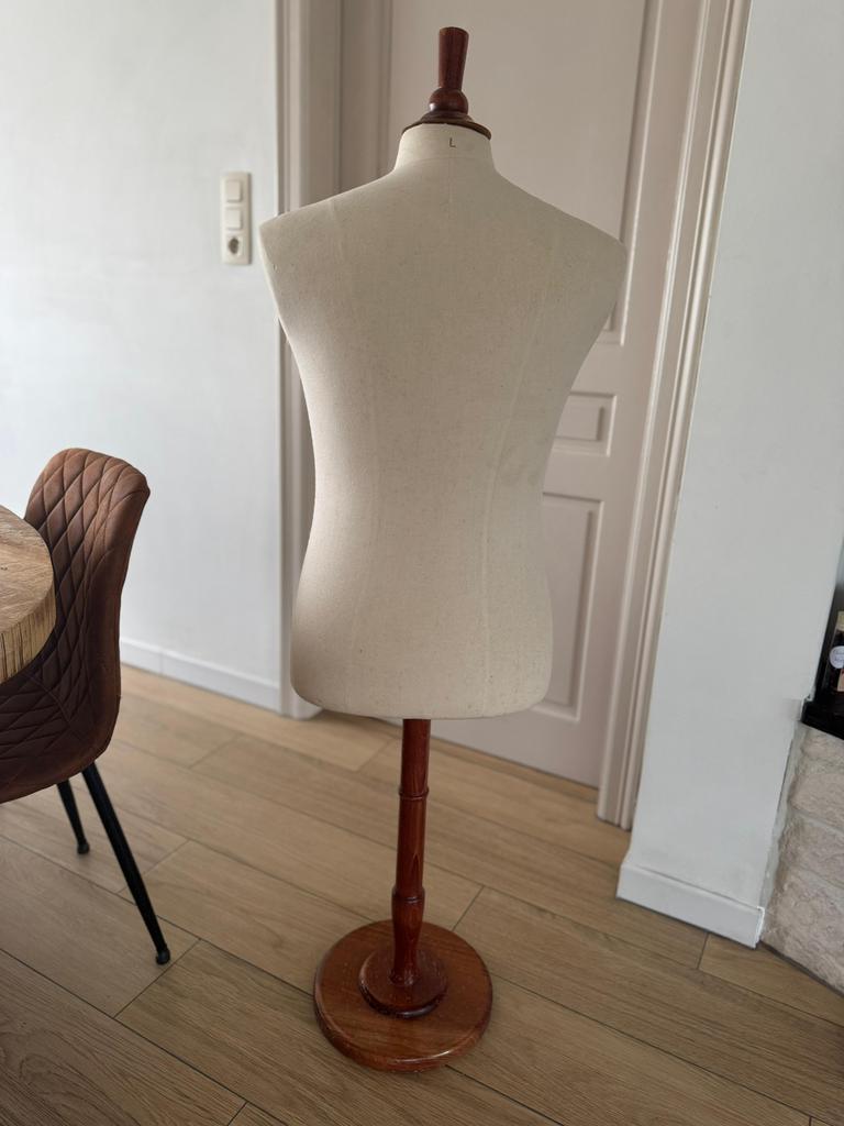 Oude vintage paspop Faubourg-Saint Honoré, Ophalen, Gebruikt, Geen idee, Paspop