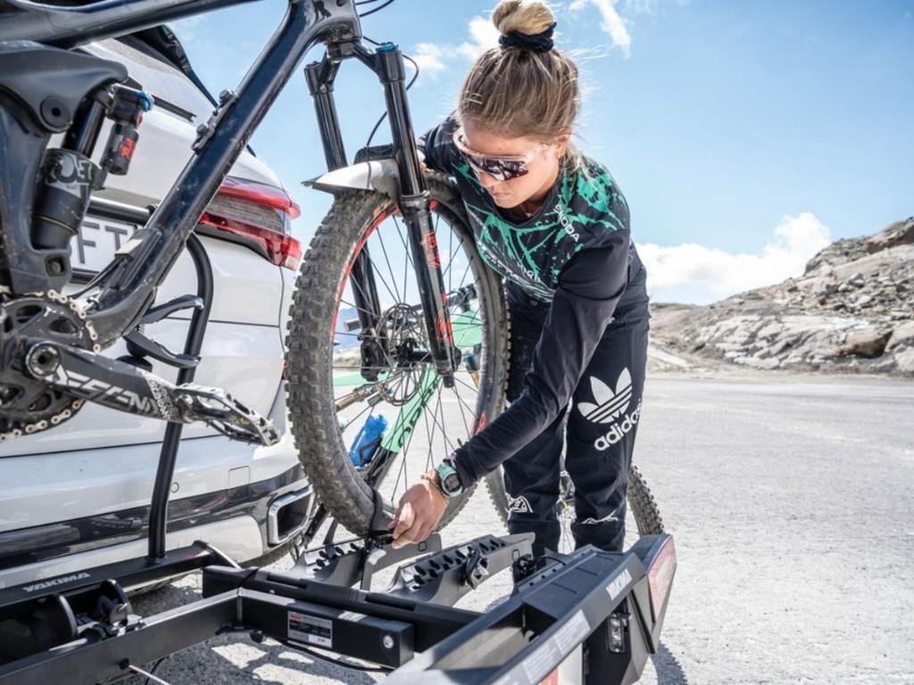 Porte-vélos Yakima Foldclick EVO 2, Autos : Divers, Porte-vélos, Neuf, Support d'attelage, 2 vélos, Pneus larges, Vélo électrique