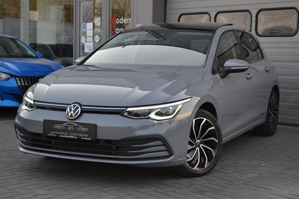 VW Golf 8 1.5 FSI * Pano * Carplay * Camera * 6 versn., Auto's, Voorwielaandrijving, Parkeersensor, 1498 cc, Euro 6