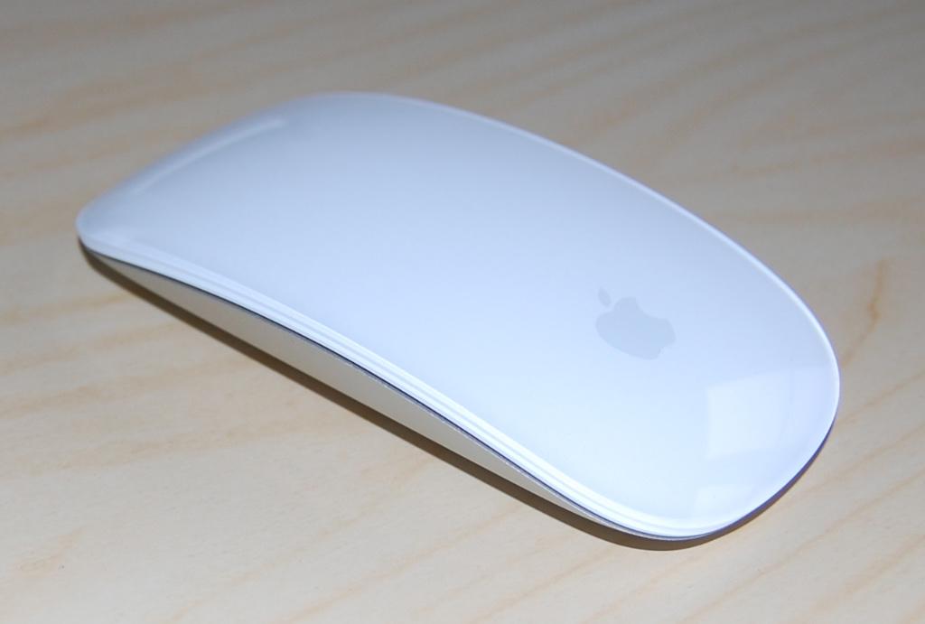 Apple magic mouse, Computers en Software, Muizen, Ophalen, Muis, Zo goed als nieuw, Draadloos