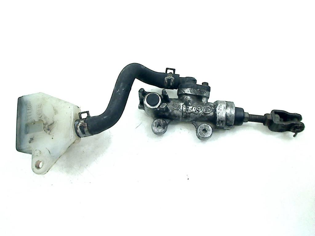 FREIN MAITRE CYLINDRE ARRIÈRE Suzuki, Motos, Dhr. S. di Majo, Utilisé, Info@cama-motorparts.nl, P.J. Troelstraweg 8 8
3144 CX  MAASSLUIS, NL