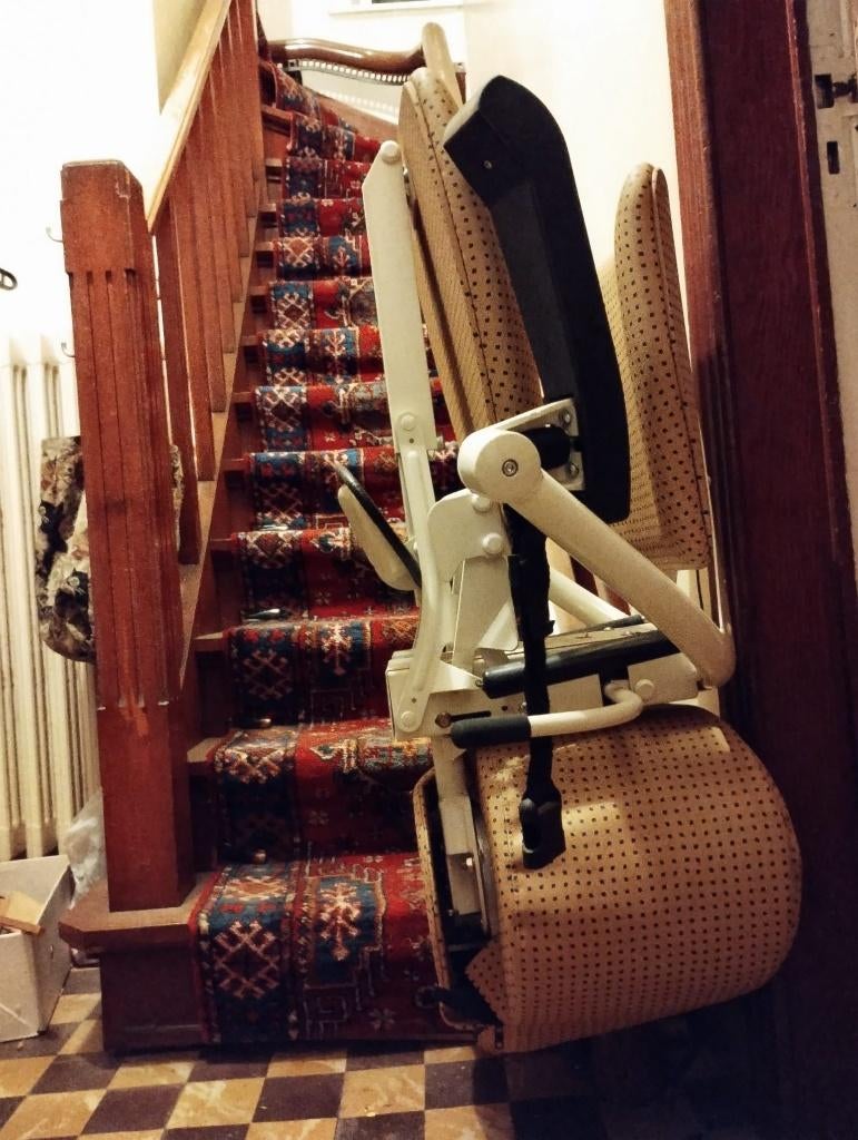 Gratis Thyssens Krupp Traplift Monolift type Flow 1 FCO, Ophalen, Gebruikt, Met bocht