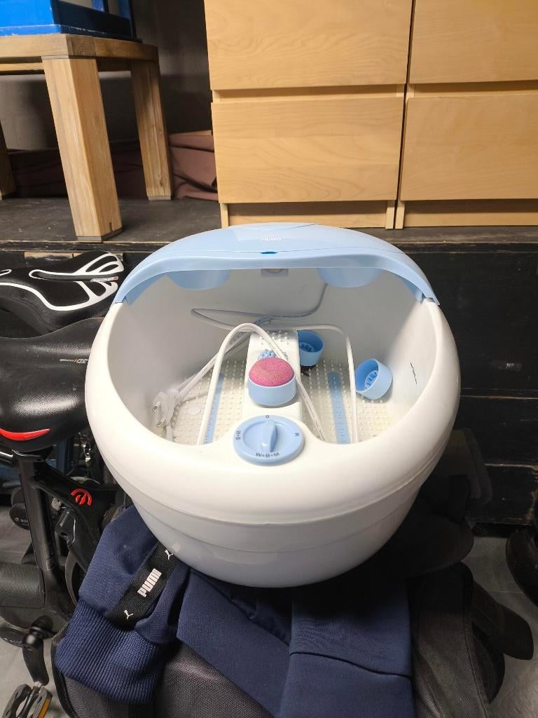 Voetbad / Massagebad, Ophalen, Zo goed als nieuw