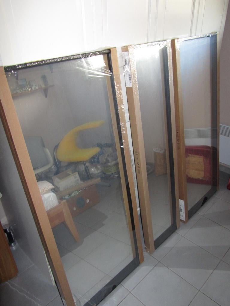 NISSEDAL Ikea spiegel - 3 stuks - nieuw in verpakking, Huis en Inrichting, Woonaccessoires | Spiegels, Ophalen, Zo goed als nieuw