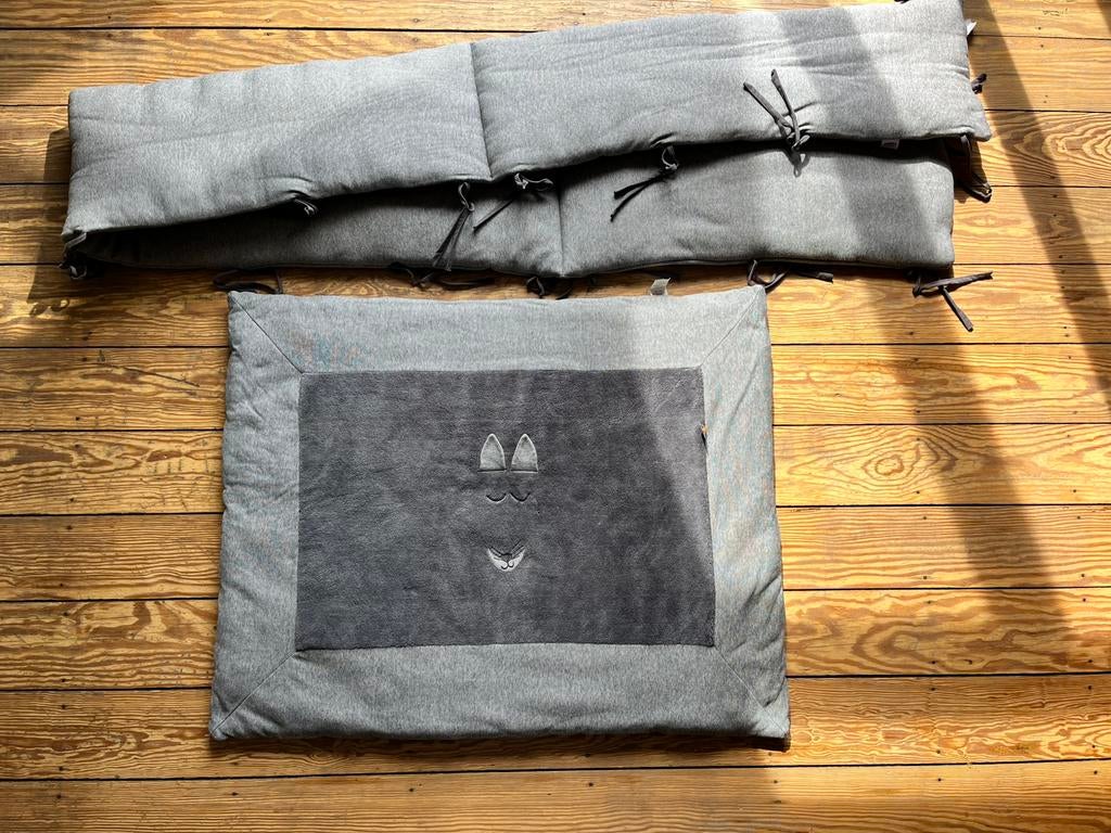 Tapis et tour de parc bébé VACO Gris/gris anthracite, Enlèvement, Comme neuf, Rectangulaire, Tapis de parc