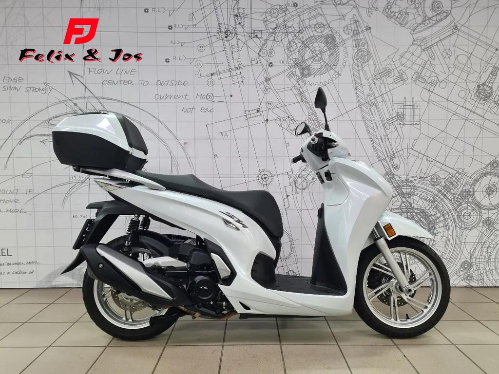 Honda SH 350 (bj 2022)