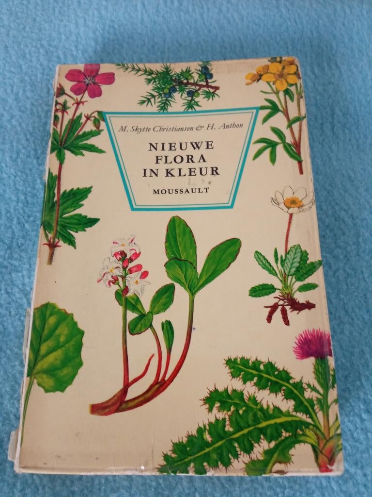 Nieuwe flora in kleur M.Skytte Christiansen &H.Anthon 1975, Boeken, Natuur, Gelezen, Bloemen, Planten en Bomen, M. Skytte Christiansen