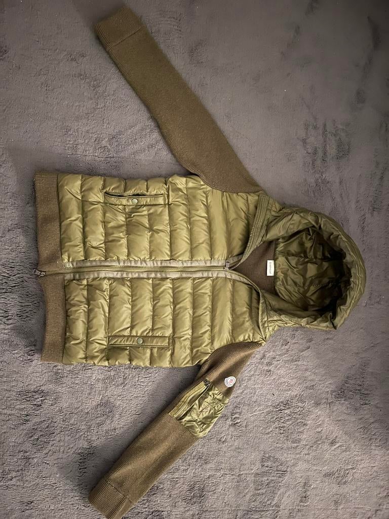 Moncler cardigan maat L, Ophalen of Verzenden, Zo goed als nieuw, Maat 42/44 (L)